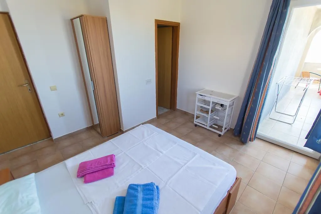 Neza Apartments Stara Baška